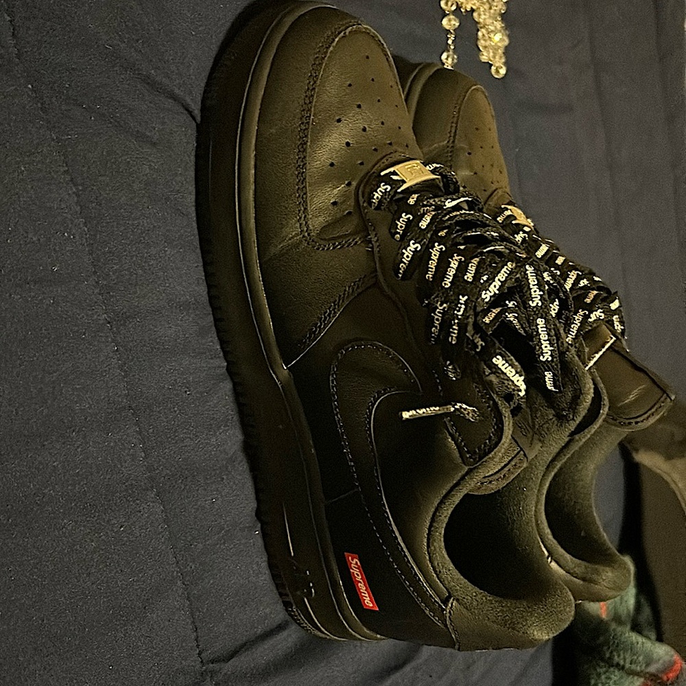 Supreme af1 black